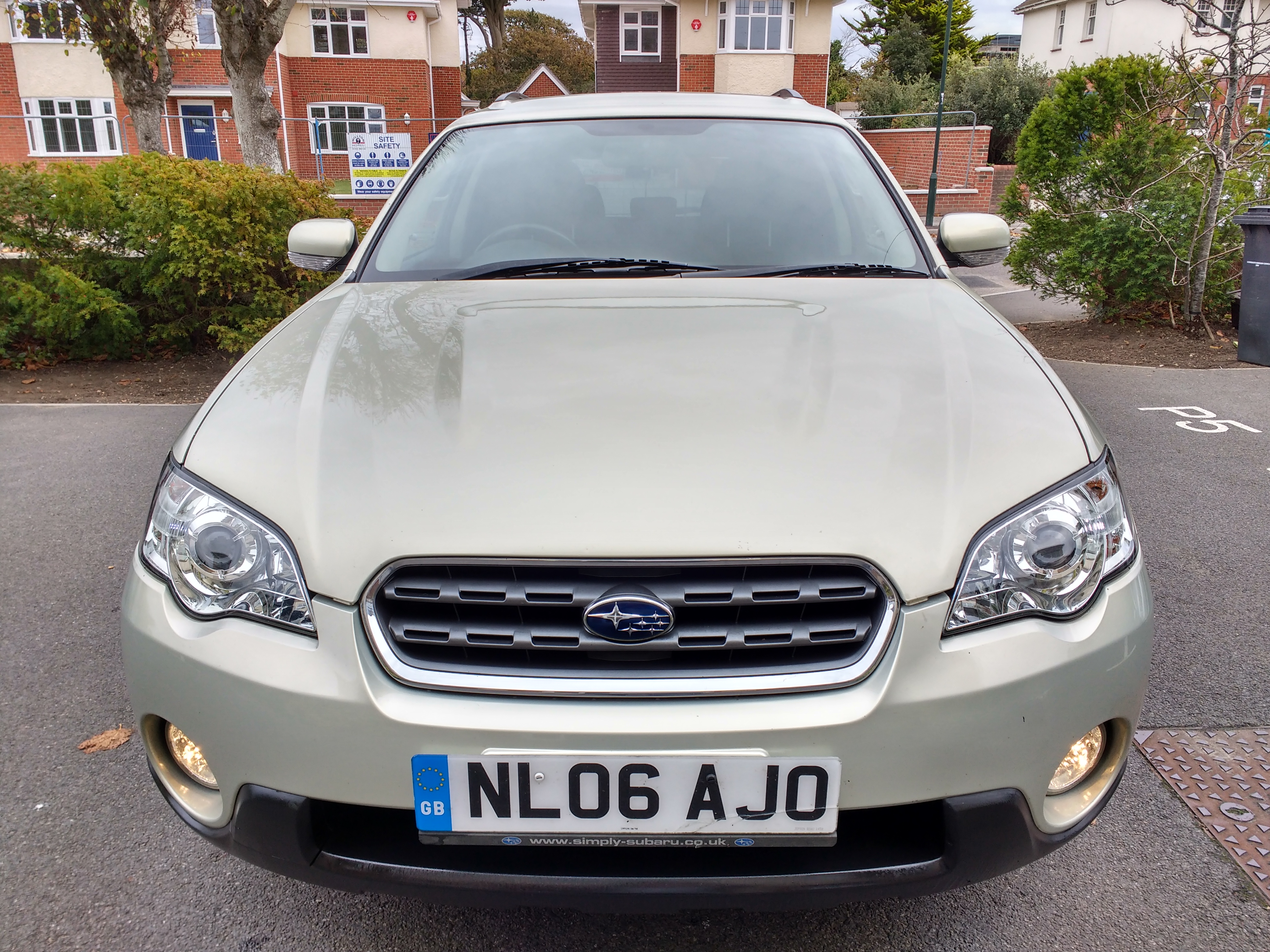 subaru legacy outback 2.5 petrol for sale
