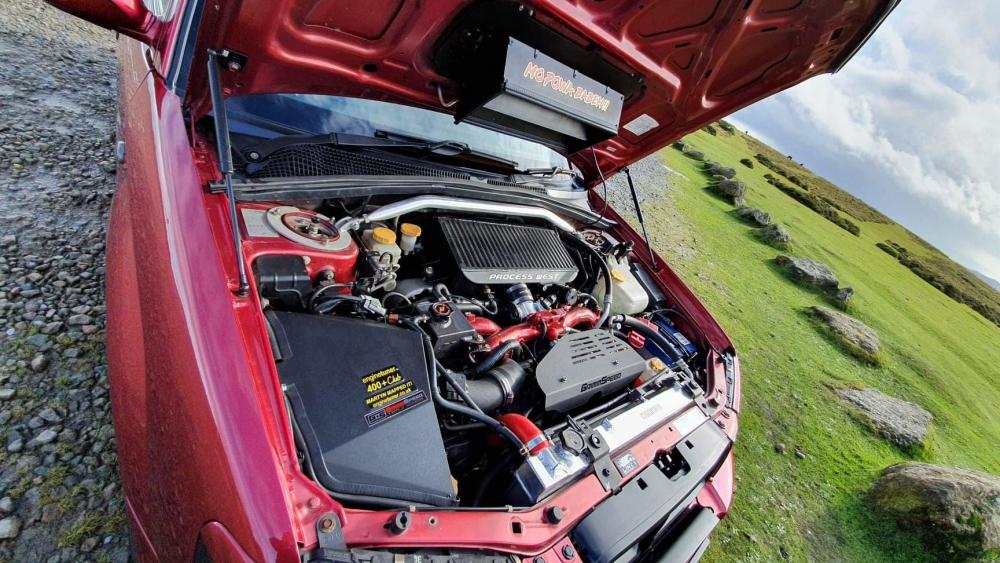 2061697898_Enginebay2.thumb.jpg.cf1c0ce84000465f147a50a9d6505927.jpg