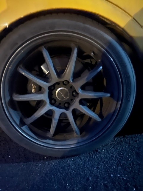1879557280_newcar1.jpg.856b4cd88ba171658784c1c862438125.jpg